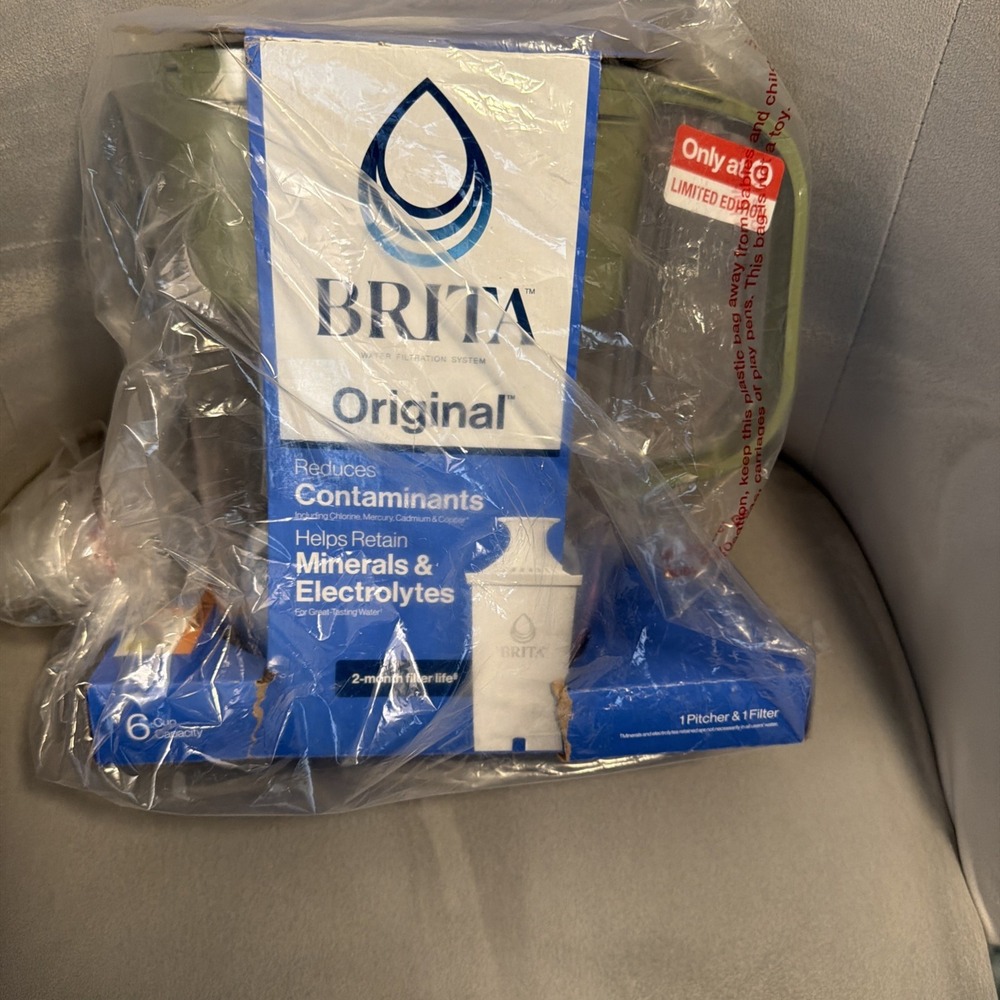 NEW Brita 6-Cup Water Filter Pitcher Green Limited Edition Target + Filter
